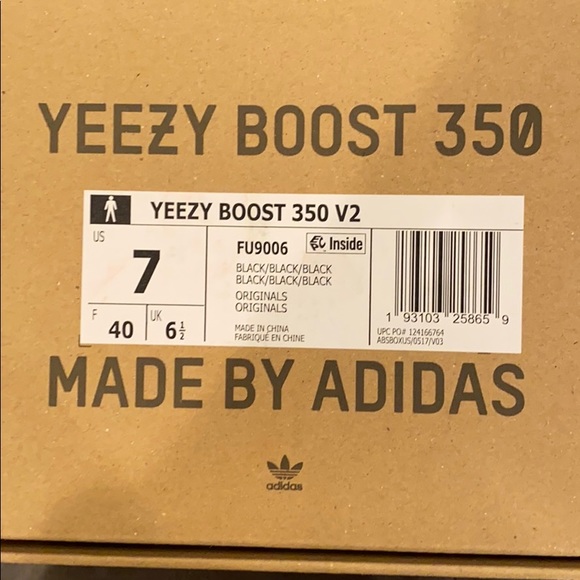 Yeezy Adidas Boost 350 black non-static size 7 main image 4